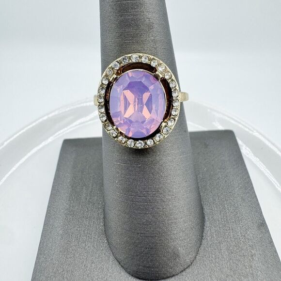 Vintage Amethyst Rhinestone Oval Ring Glamorous Versatile Statement MCM - Picture 1 of 6